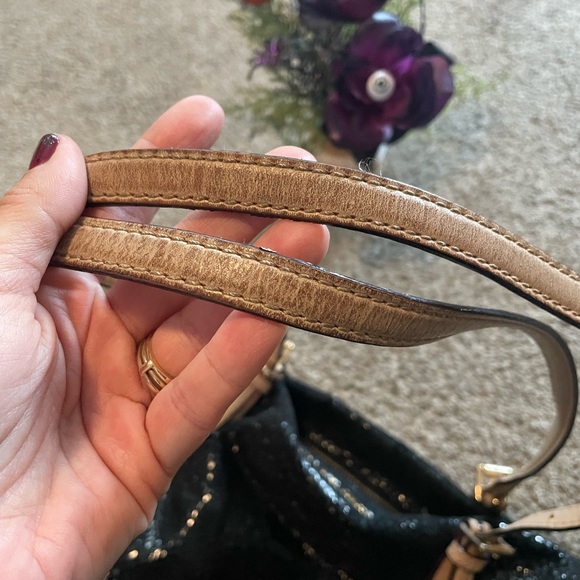 Michael Kors purse - Picture 12 of 16